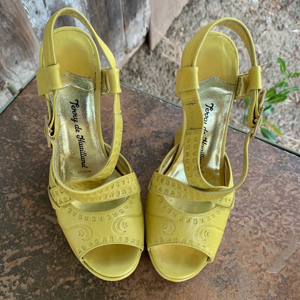Mustard Yellow Strappy Wedges - Picture 4 of 7
